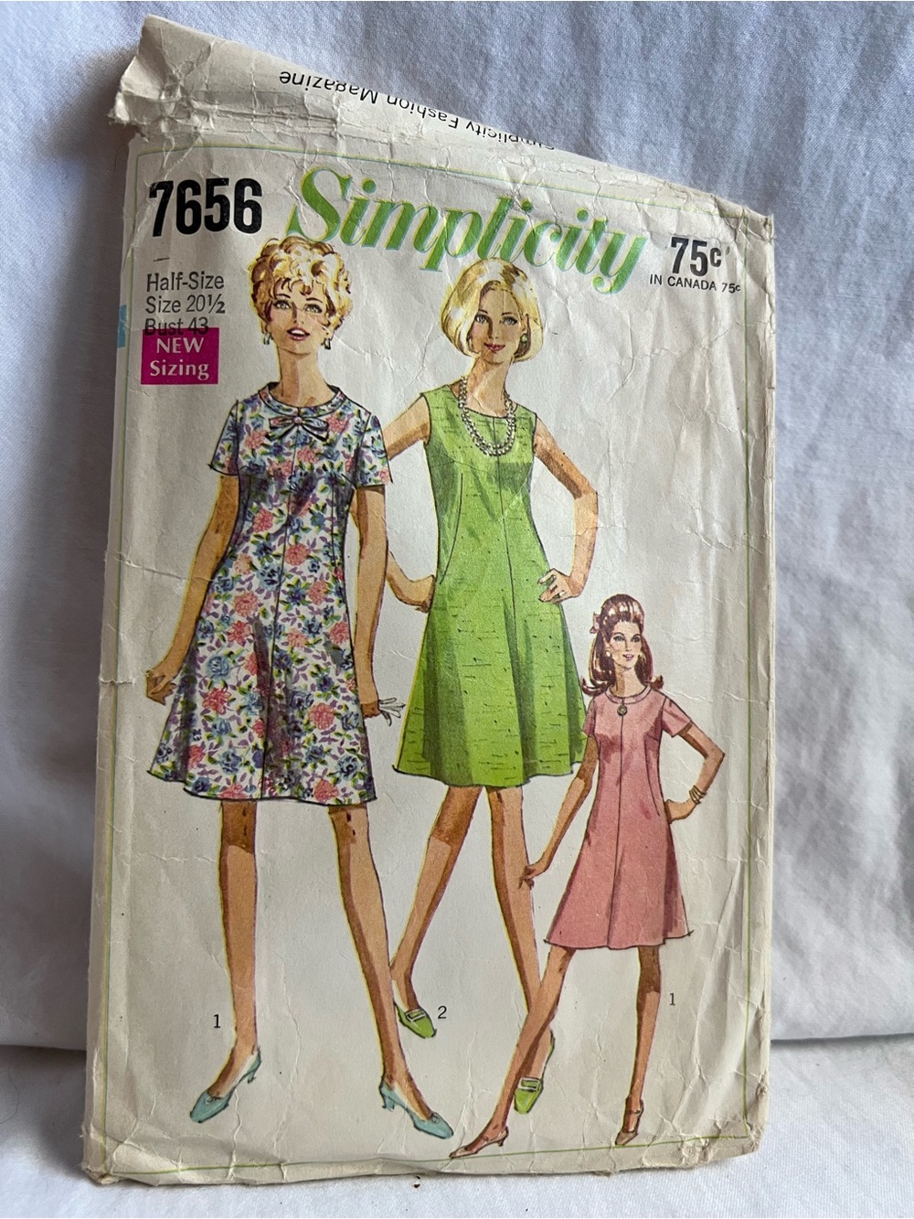 5/$20 Vintage Simplicity 7656 Sewing Pattern Half Size Dress Bust 43